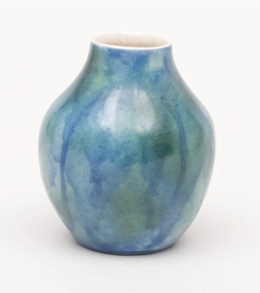 The Lagoon Vase, up close